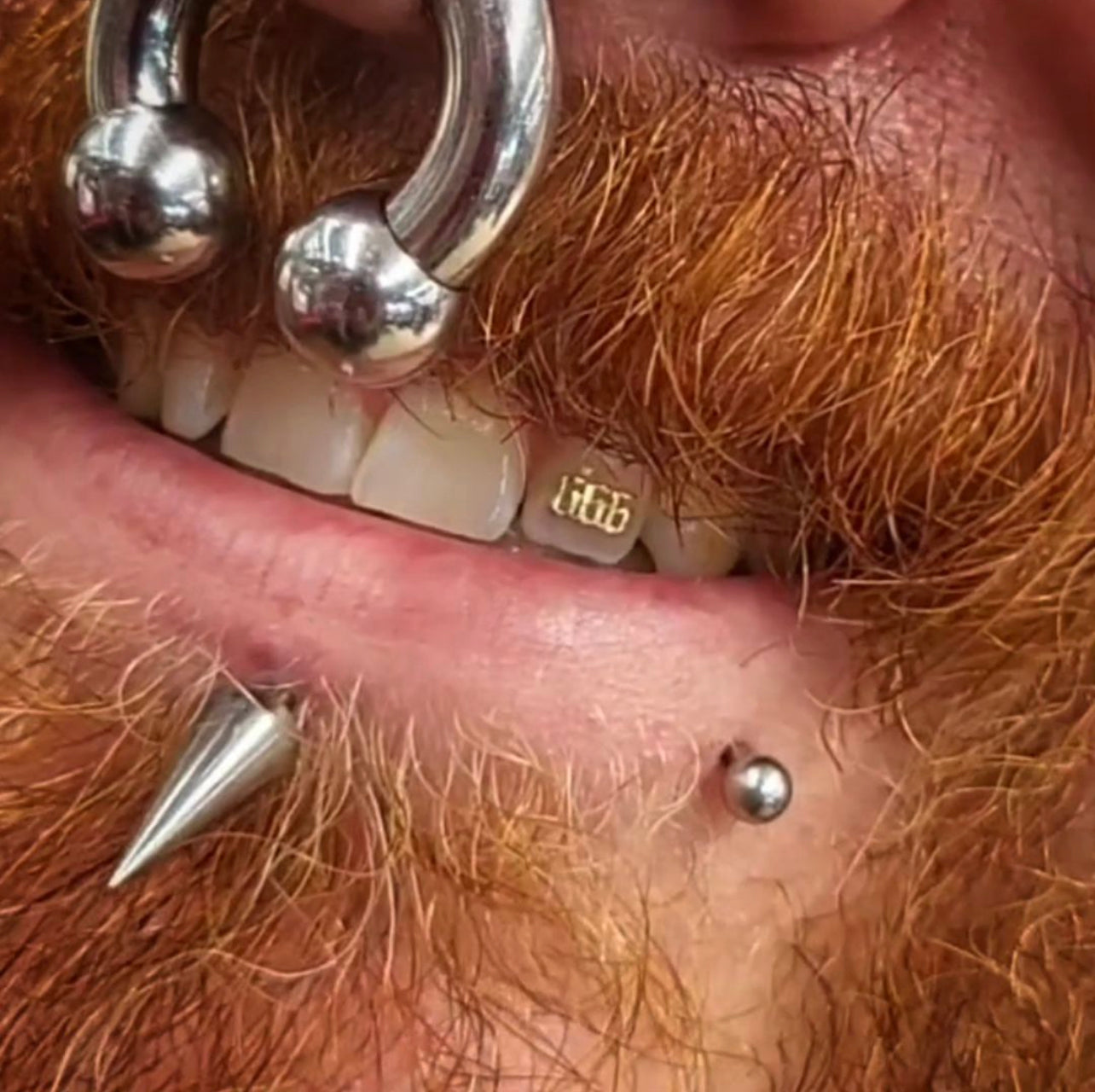 18k Gold 666 Tooth